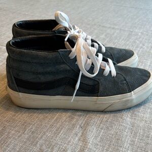 Vans SK8 Mid Suede Sneakers